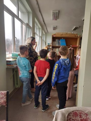 b_1024_768_0_00_images_2023_2024_KAWA_Pasowanie_czytelnik_431069701_866273135300636_6303427086145582338_n